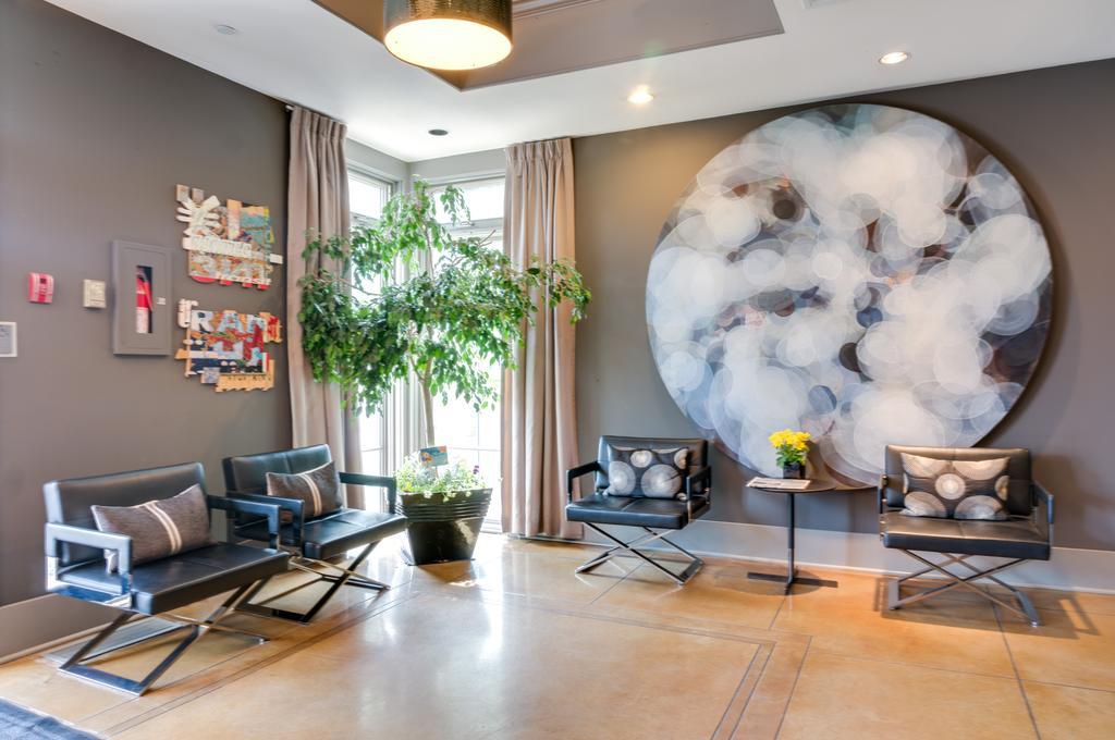 Hotel Arts Kensington YYC Exteriör bild